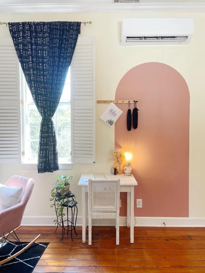 Charming 1885 Parlor Loft Downtown Savannah Stay 外观 照片