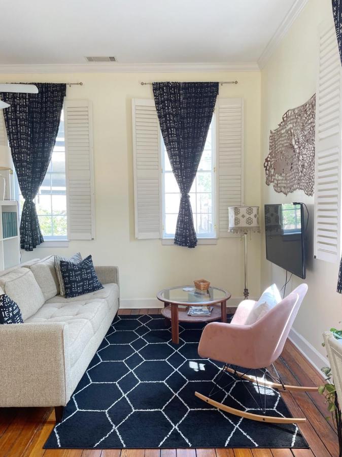 Charming 1885 Parlor Loft Downtown Savannah Stay 外观 照片