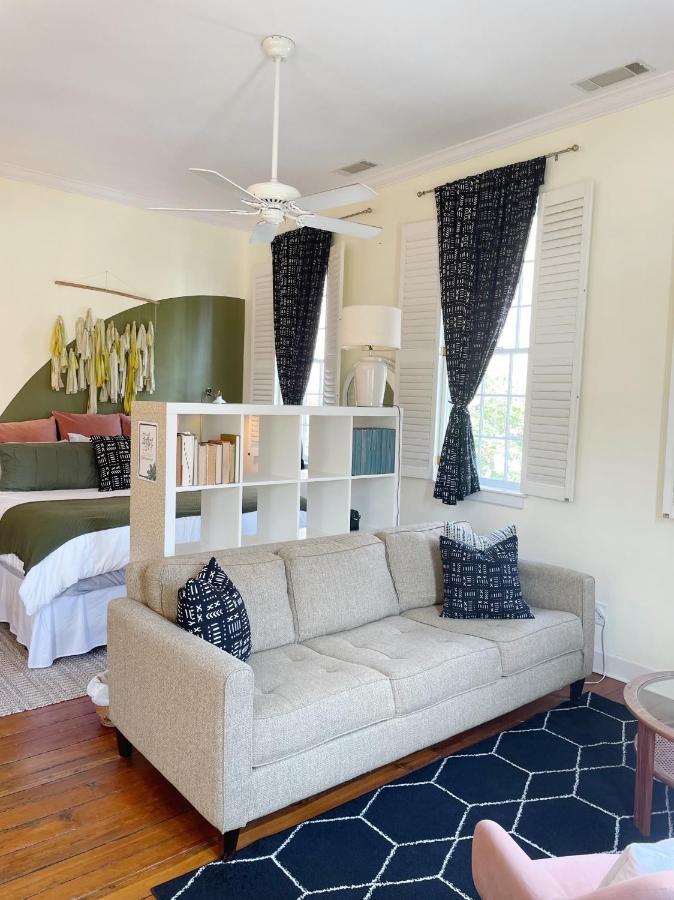 Charming 1885 Parlor Loft Downtown Savannah Stay 外观 照片