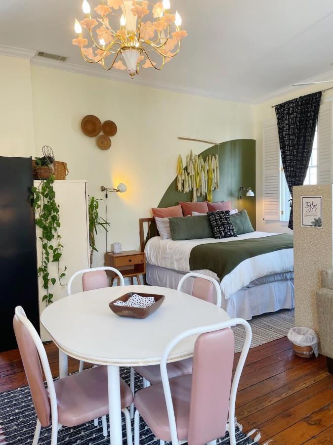 Charming 1885 Parlor Loft Downtown Savannah Stay 外观 照片