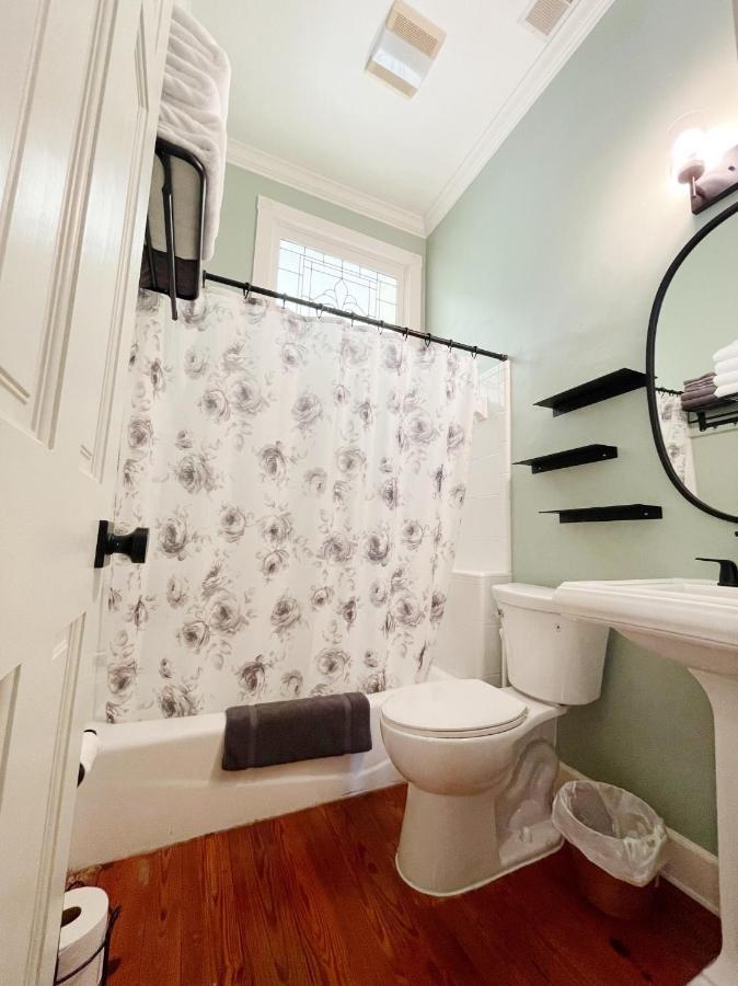 Charming 1885 Parlor Loft Downtown Savannah Stay 外观 照片