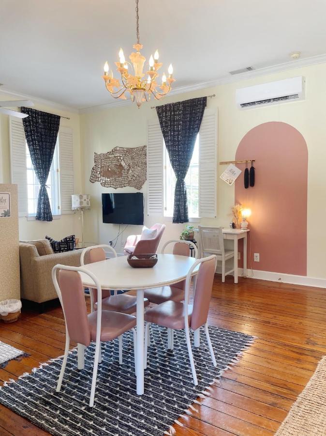 Charming 1885 Parlor Loft Downtown Savannah Stay 外观 照片