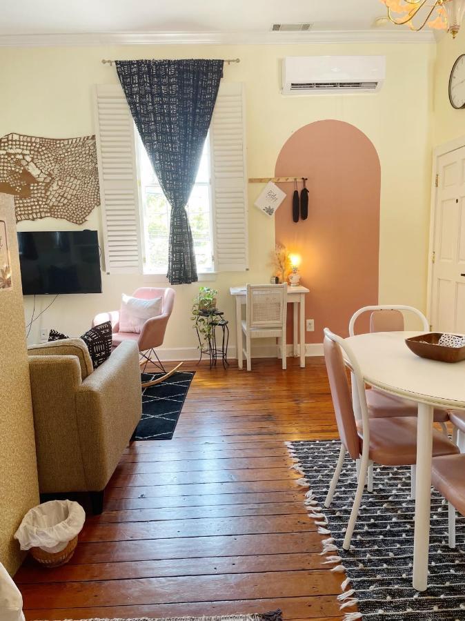 Charming 1885 Parlor Loft Downtown Savannah Stay 外观 照片